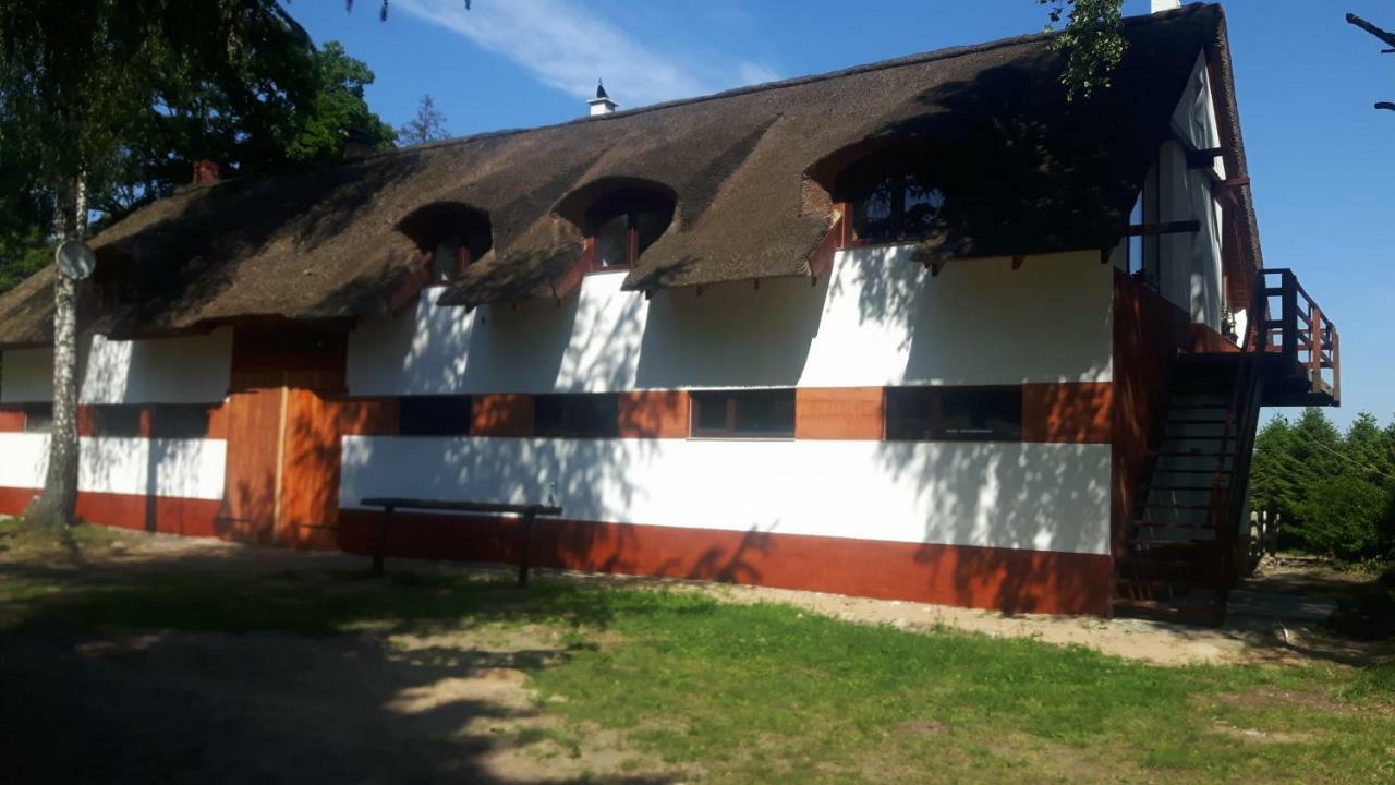 Stadnina Lekwica Exterior photo